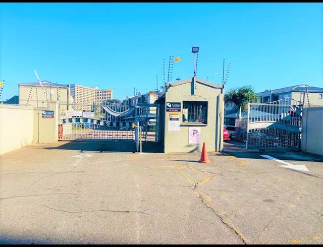 3 BEDROOM PROPERTY TO RENT IN NORTH BEACH